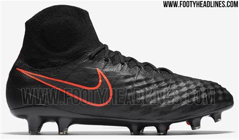 Schwarze Nike Fußballschuhe 